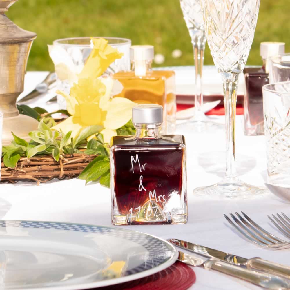 The Ultimate Guide to a Unique Wedding with Wedding Favours