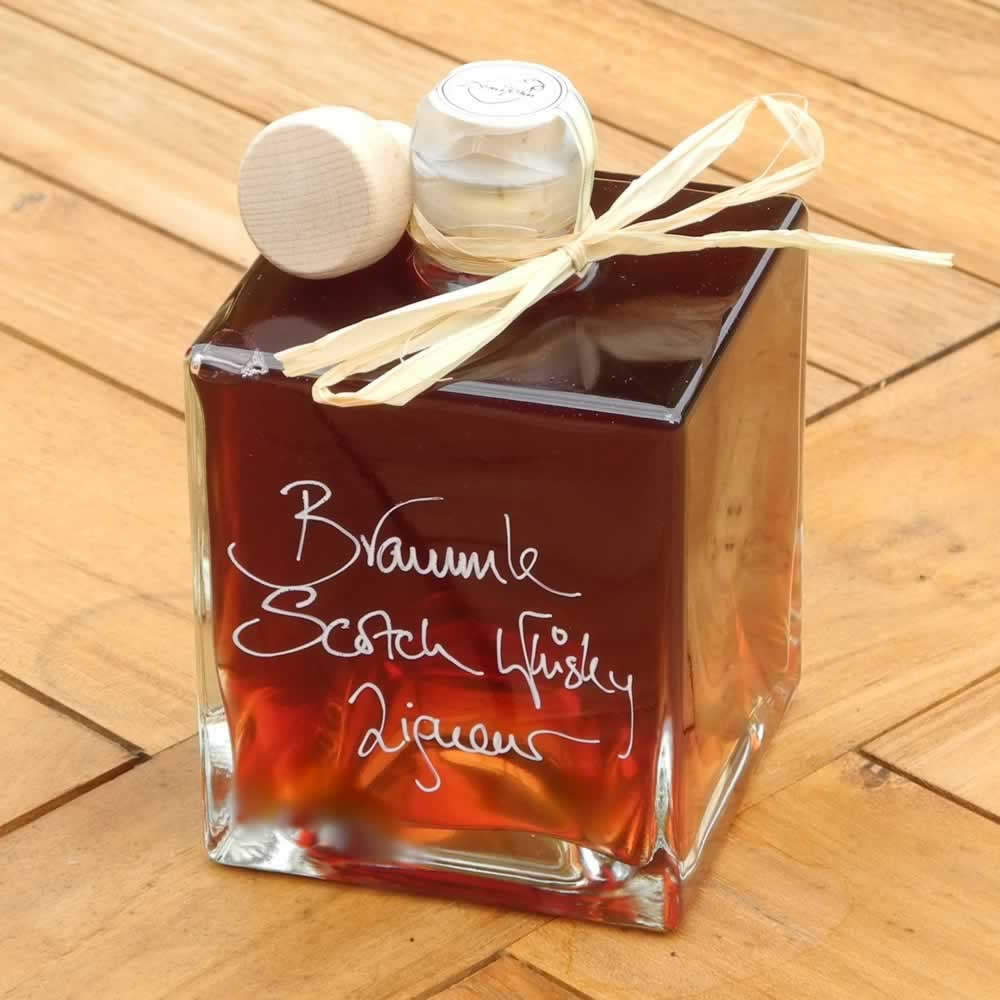 Cube of Bramble Scotch Whisky (500ml)