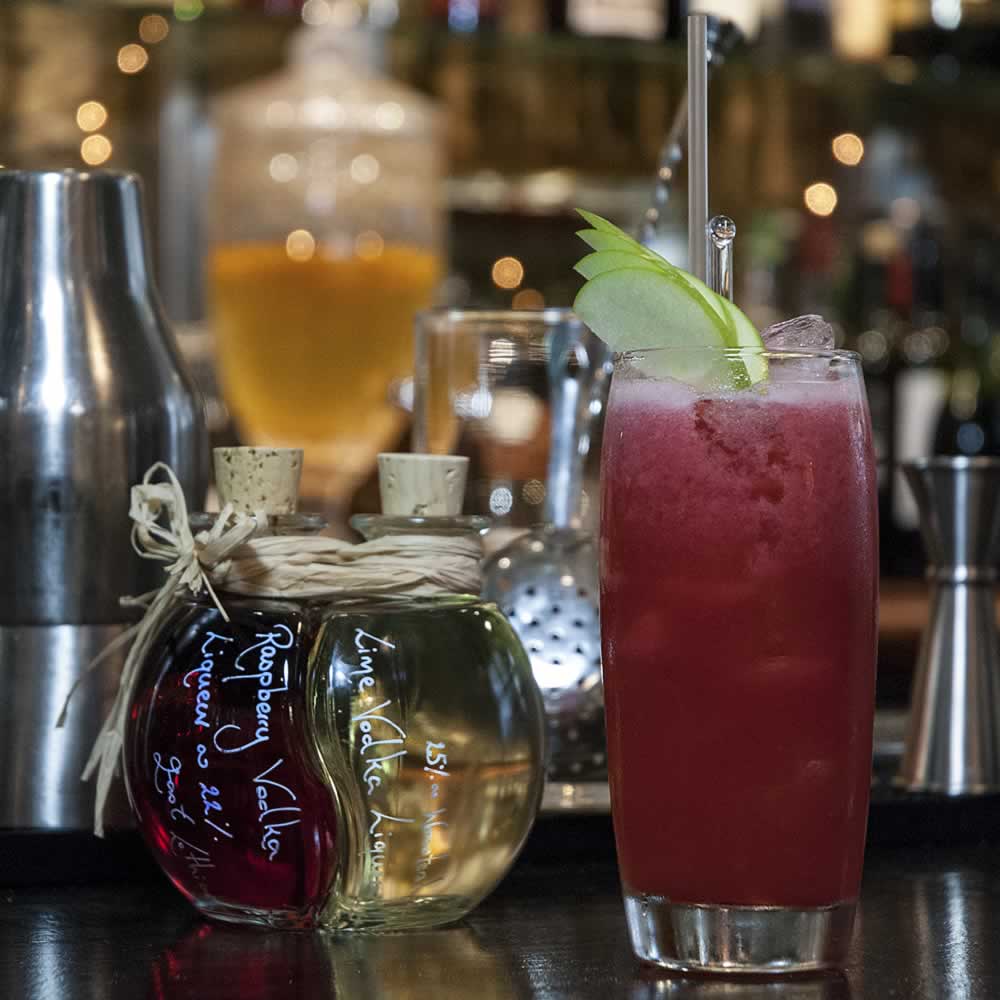 The Raspberry Fresh Cocktail, for someone smooth and fruity!