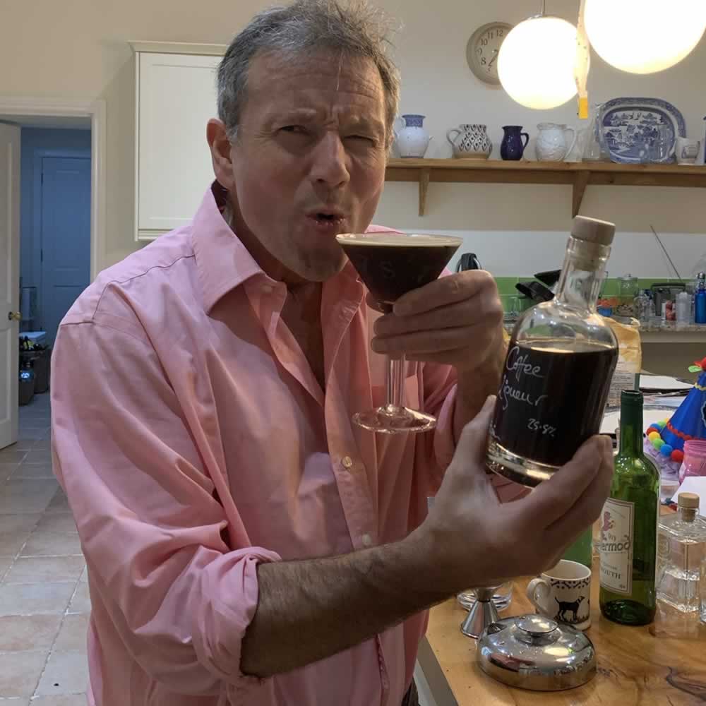 Cocktail Masterclass - How to make 5 Classic Cocktails - Fri 17 May 2024 - 6.30pm to 8pm