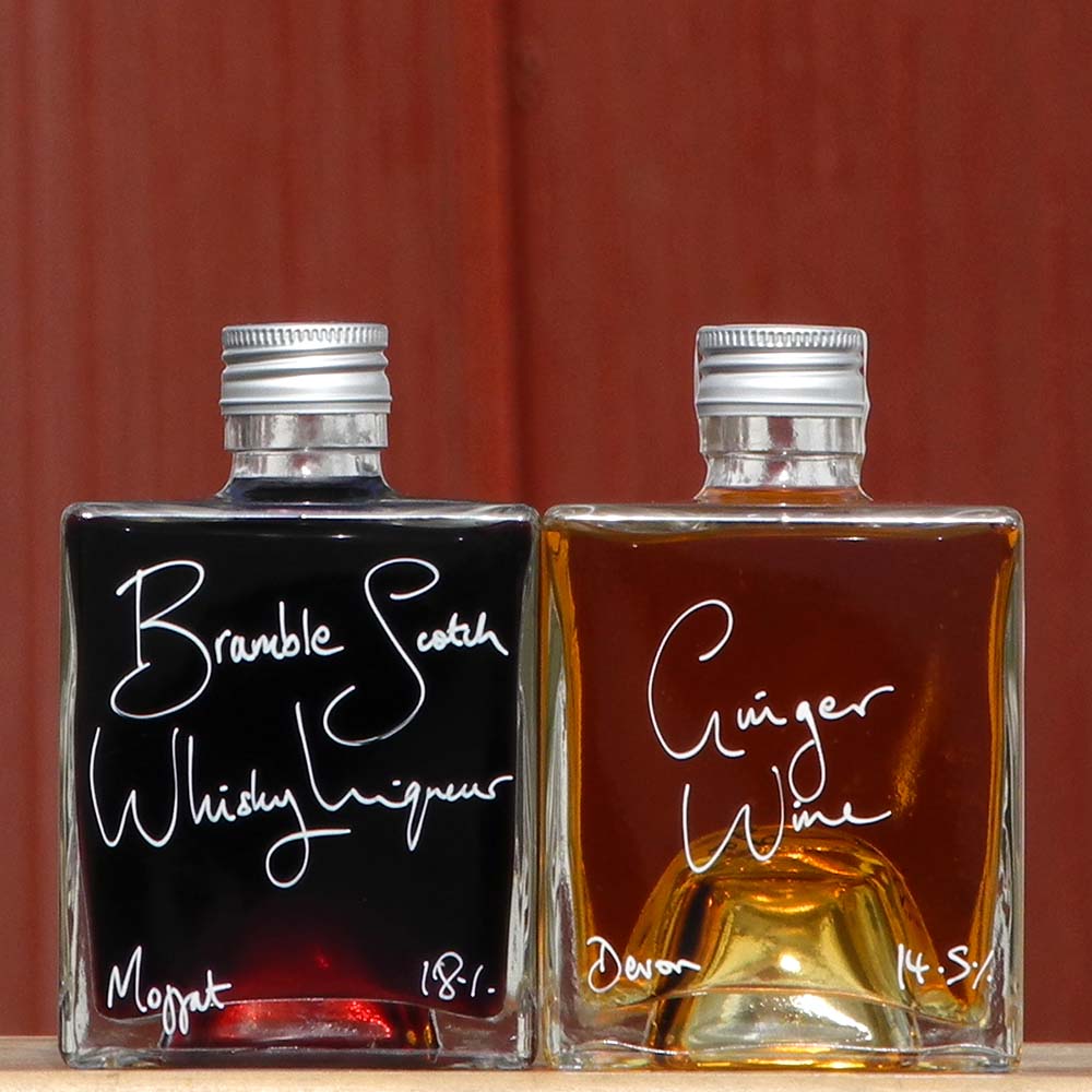 Bramble Scotch Whisky Liqueur and Ginger Wine Stacking Gift Set 
