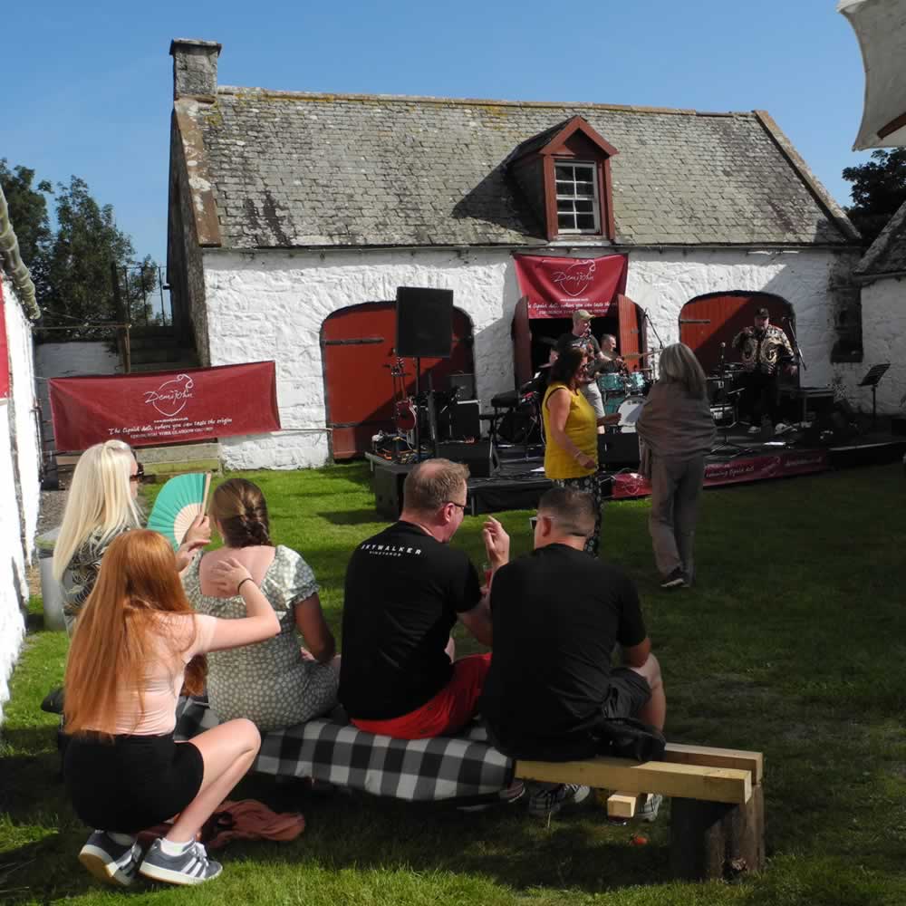 Memories of Glenlair Feastival 2025, an exclusive music festival with food and drink