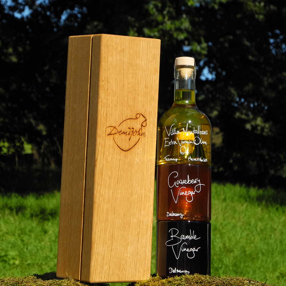 Tuscan Oil and Vinegar Stacking Gift Set with Gooseberry Vinegar and Bramble Vinegar with Oak Gift Box