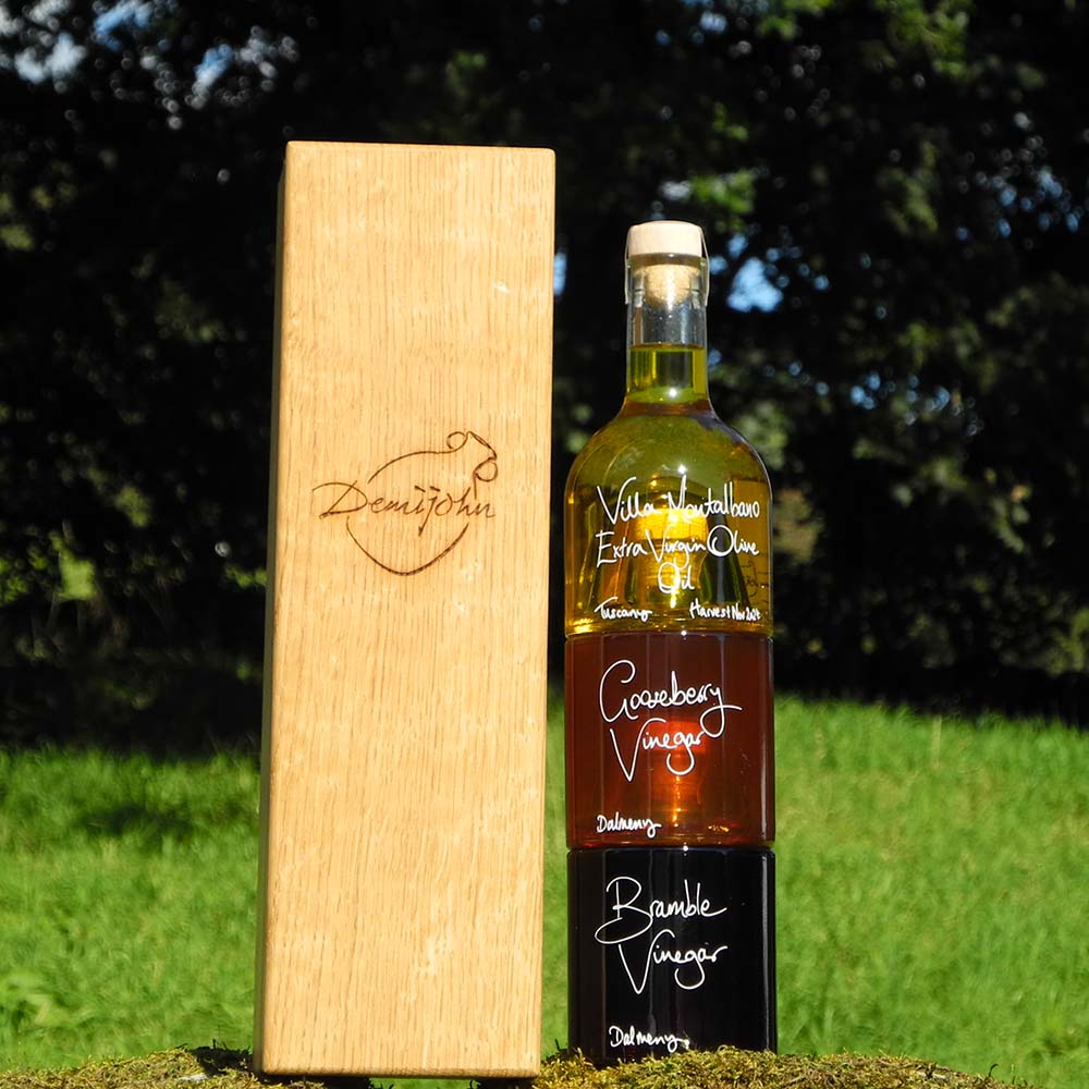 Tuscan Oil and Vinegar Stacking Gift Set with Gooseberry Vinegar and Bramble Vinegar with Oak Gift Box