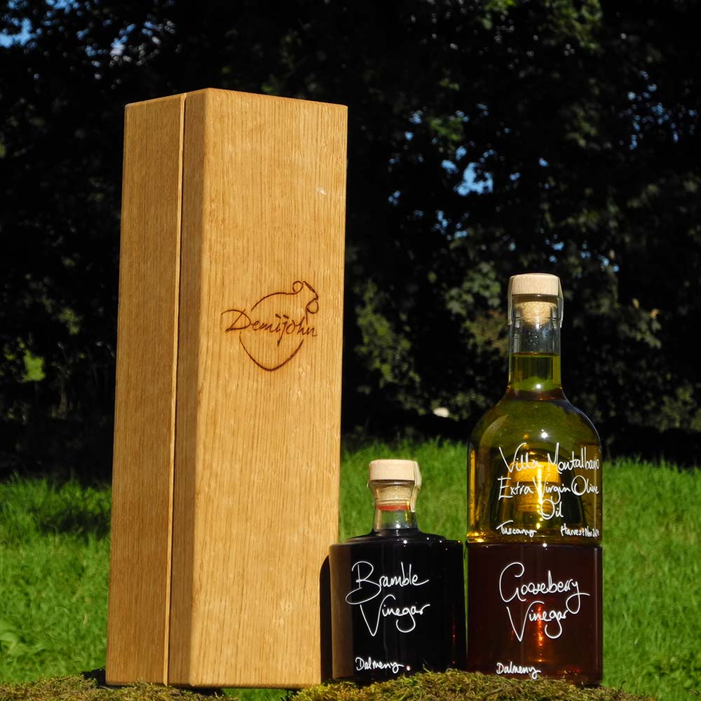 Tuscan Oil and Vinegar Stacking Gift Set with Gooseberry Vinegar and Bramble Vinegar with Oak Gift Box