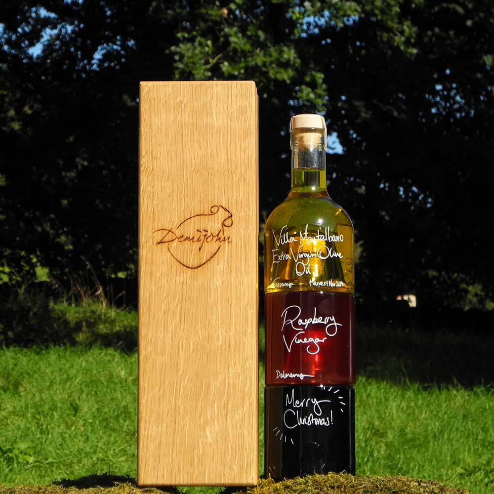 Bread Dipper and Salad Dressing Gift Set with Tuscan Olive Oil, Black Garlic Balsamic Vinegar and Raspberry Vinegar in Stacking Bottles and Oak Gift Box