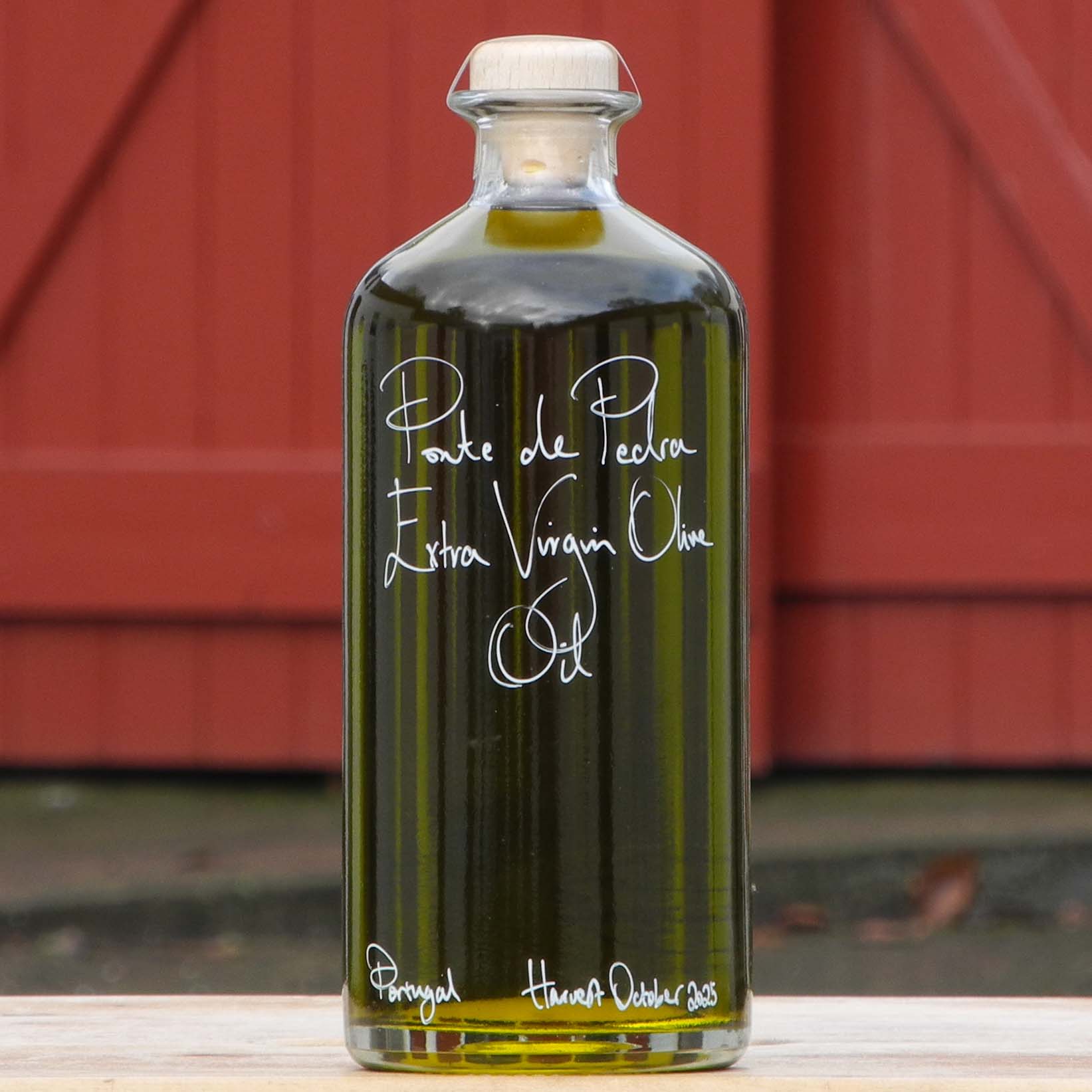 Bottle of Ponte de Pedra Extra Virgin Olive Oil from Portugal with handwritten bottle message