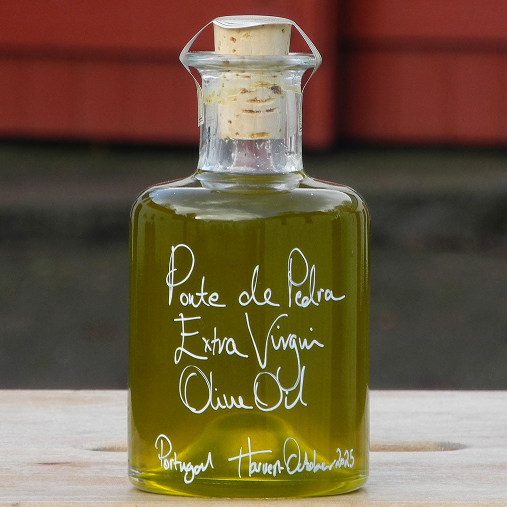 Bottle of Ponte de Pedra Extra Virgin Olive Oil from Portugal with handwritten bottle message