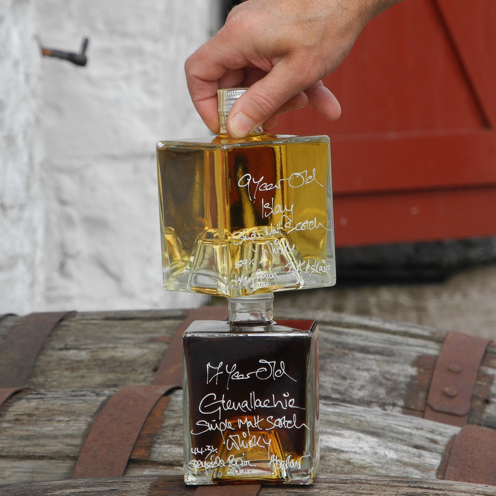 Single Malt Whisky Galore (2 x 500ml stacking bottles)