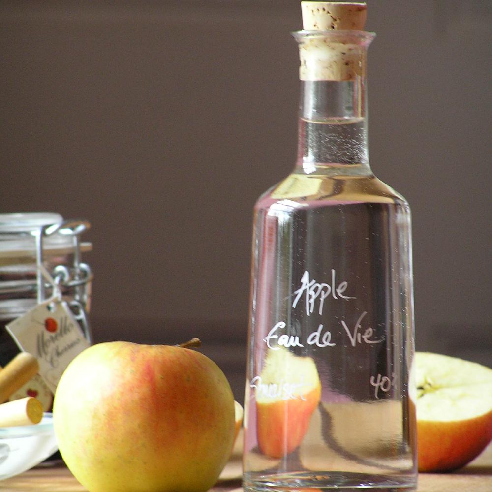 Morello Cherries and Apple Eau de Vie Gift Set