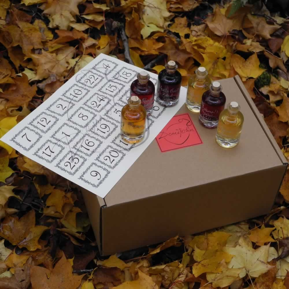 Advent Apotheker Set (Set of 24 Liqueur Miniatures)